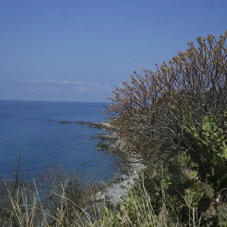 Mansion In Capo Vaticano Near The Beach Semesterbostad Ricadi